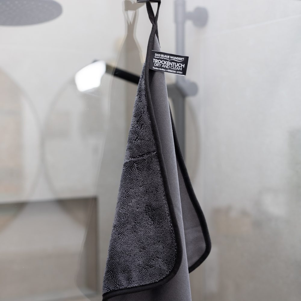 tuecher_Dry_and_Clean_01