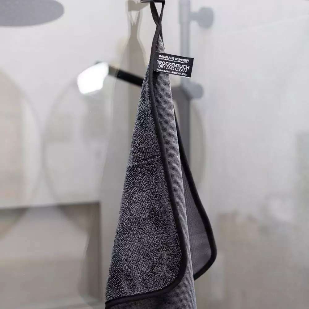tuecher_Dry_and_Clean_01